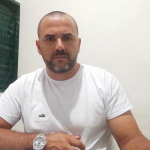 Secretário Isaac  Coelho de Sousa